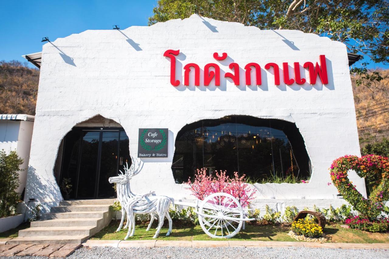 Hotel Mont Blanc Glamping Khao Yai Khao Yai National Park Exterior foto