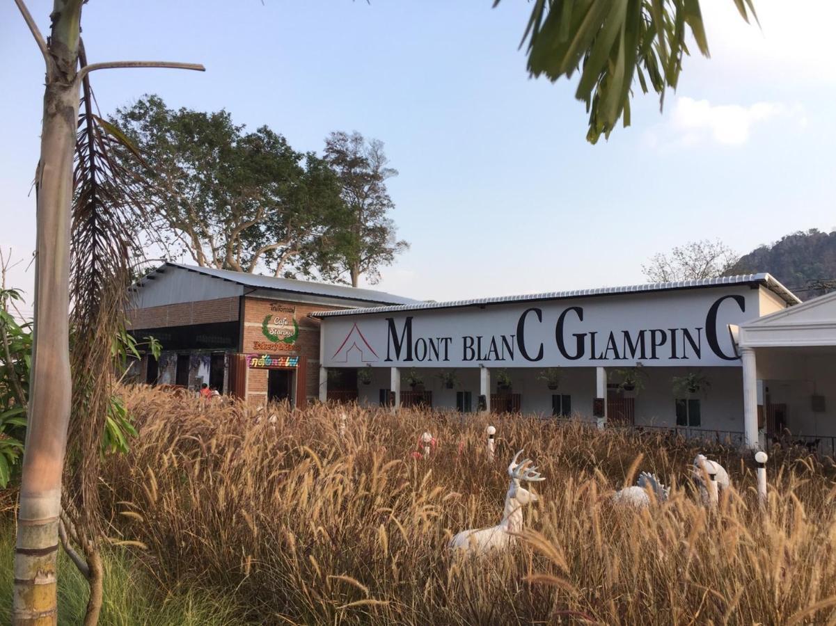 Hotel Mont Blanc Glamping Khao Yai Khao Yai National Park Exterior foto